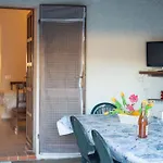1 Apartment